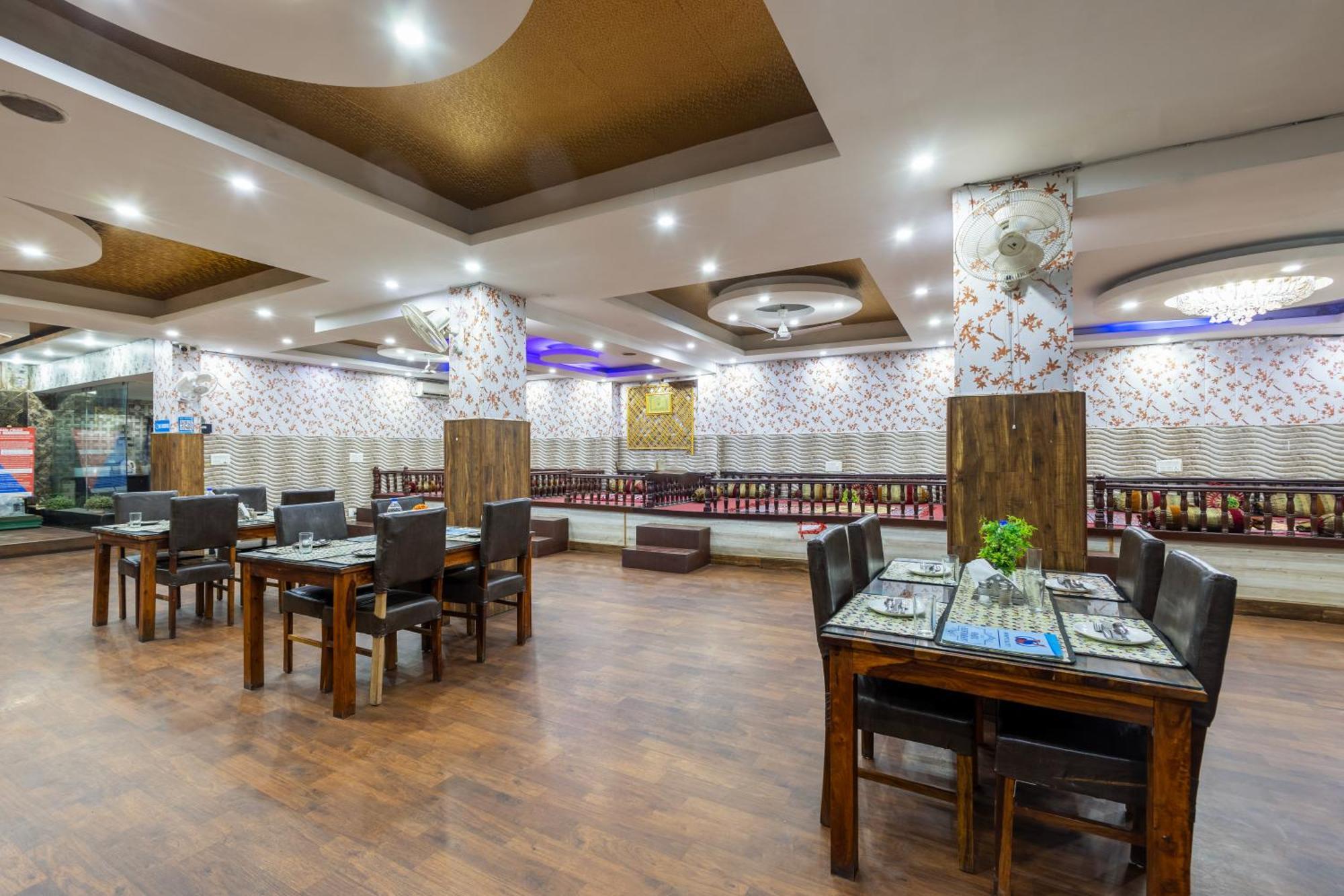 Kabul Hotel By Nexhub Palace - Medanta Gurgáon Kültér fotó