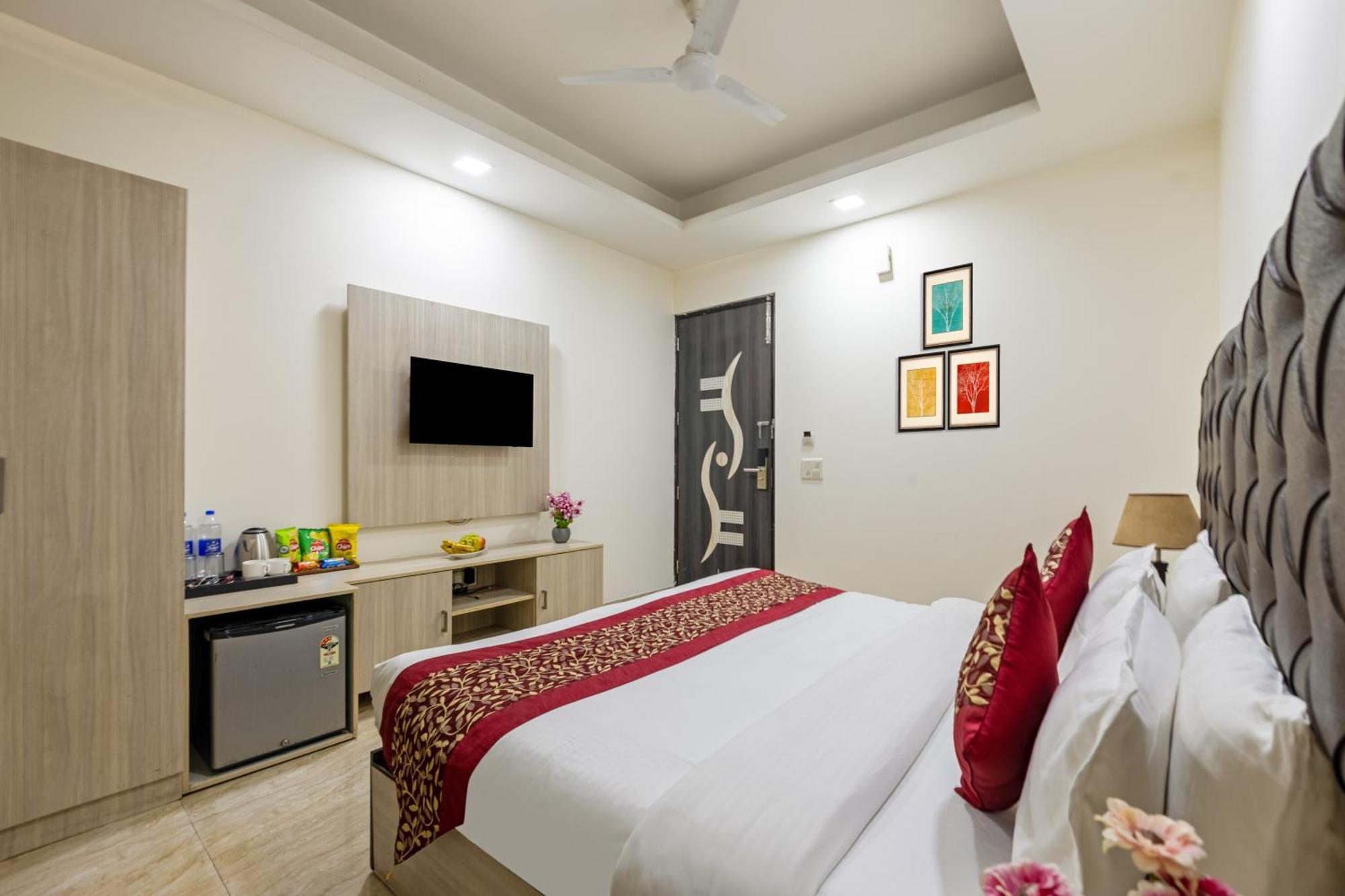 Kabul Hotel By Nexhub Palace - Medanta Gurgáon Kültér fotó